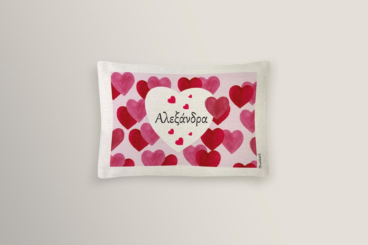 ΜΑΞΙΛΑΡΙ ΠΡΟΣΩΠΟΠΟΙΗΜΕΝΟ ΜΕ ΚΑΡΔΟΥΛΕΣ