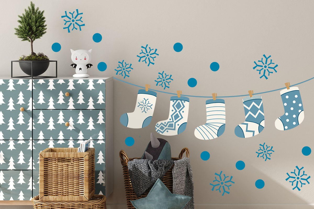 Αυτοκόλλητο ΓΙΡΛΑΝΤΑ ΜΕ ΧΡΙΣΤΟΥΓΕΝΝΙΑΤΙΚΕΣ ΚΑΛΤΣΕΣ